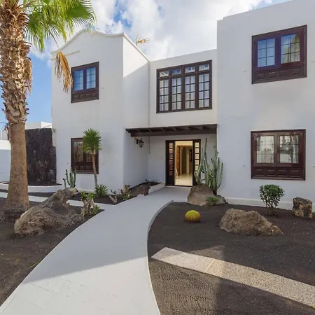 Esperanza Villa